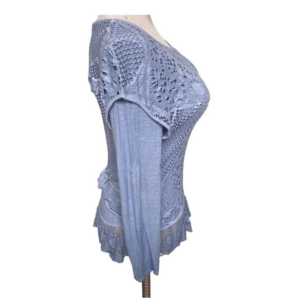Tizian Cervasio lace detail top size L Italy - Picture 3 of 5